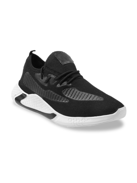 

mr.wonker Men Black & Grey Colourblocked Sneakers