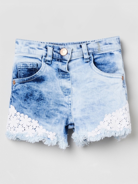 

max Girls Blue Washed Regular Fit Denim Shorts