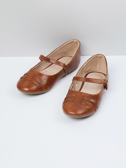 

max Girls Tan Brown Woven Design PU Mary Janes