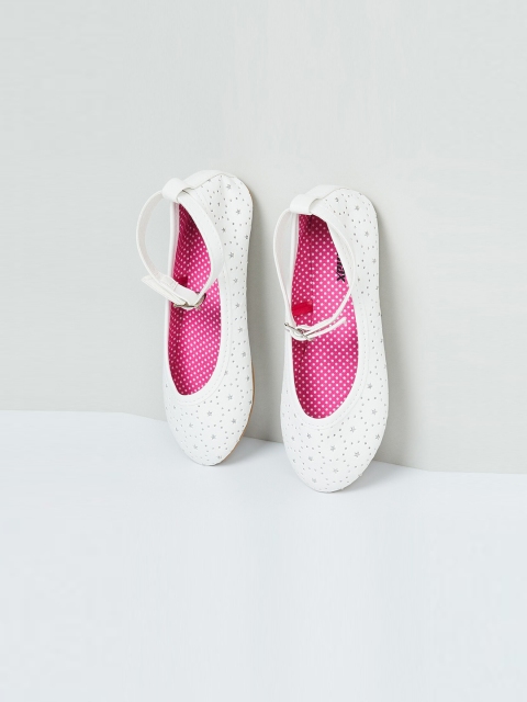 

max Girls White Textured PU Mary Janes