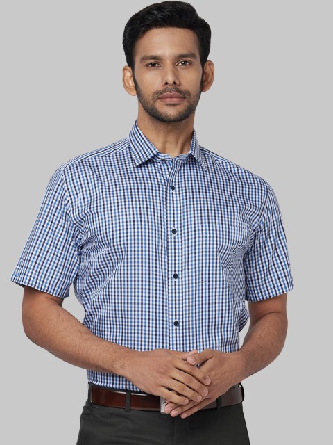 

Park Avenue Men Blue Regular Fit Checked Formal Shirt