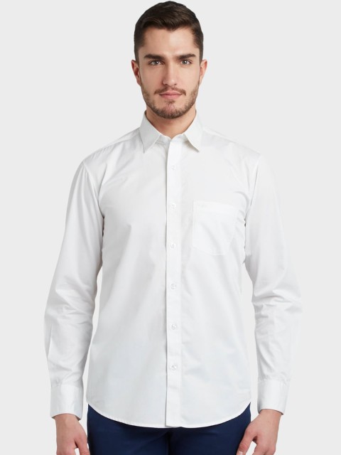 

ColorPlus Men White Tailored Fit Solid Casual Shirt