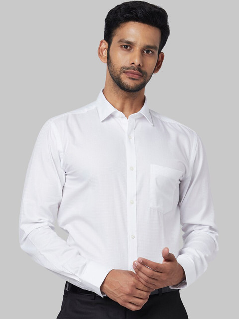 

Park Avenue Men White Regular Fit Solid Casual Shirt