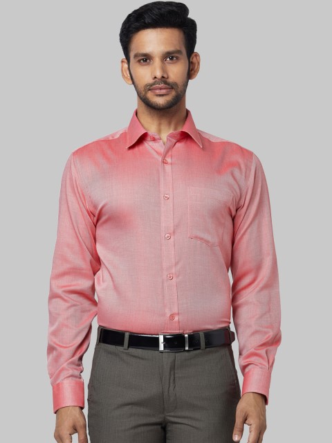 

Park Avenue Men Red Regular Fit Solid Formal Shirt