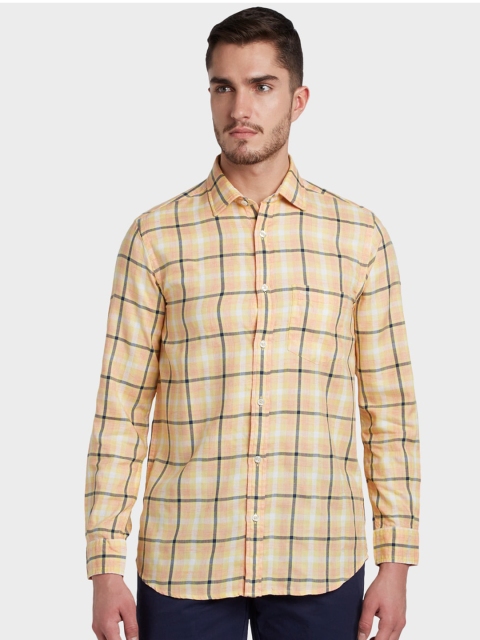

ColorPlus Men Yellow & Black Tailored Fit Checked Casual Shirt