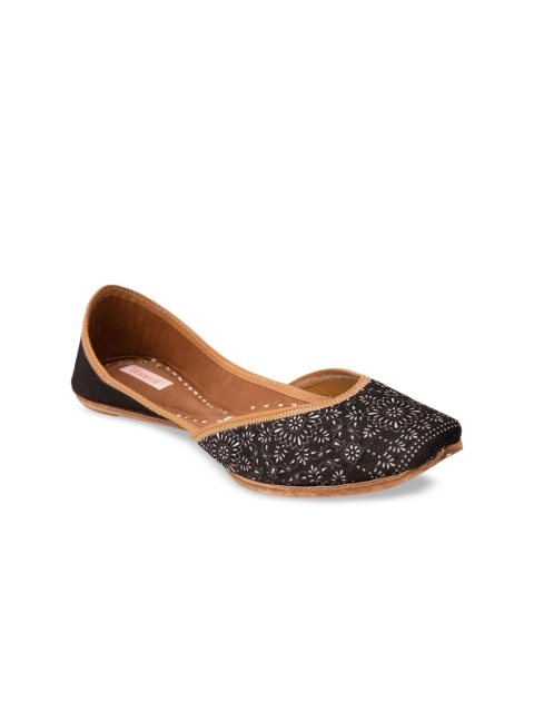 

Jivaana Women Black Printed Leather Mojaris