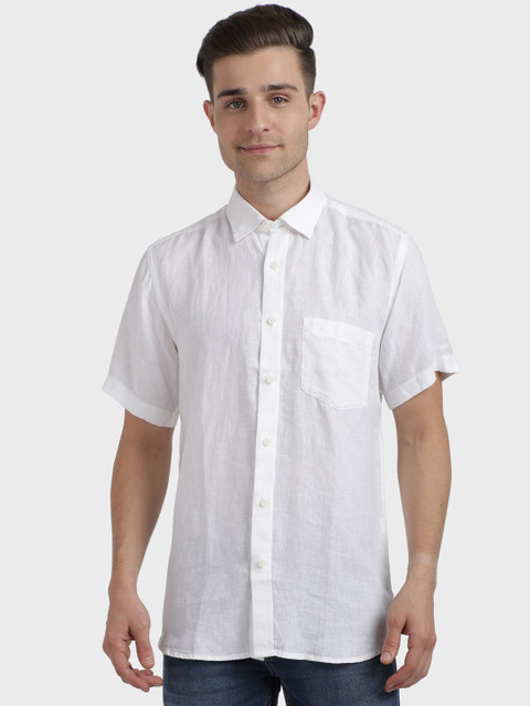 

ColorPlus Men White Regular Fit Solid Casual Shirt