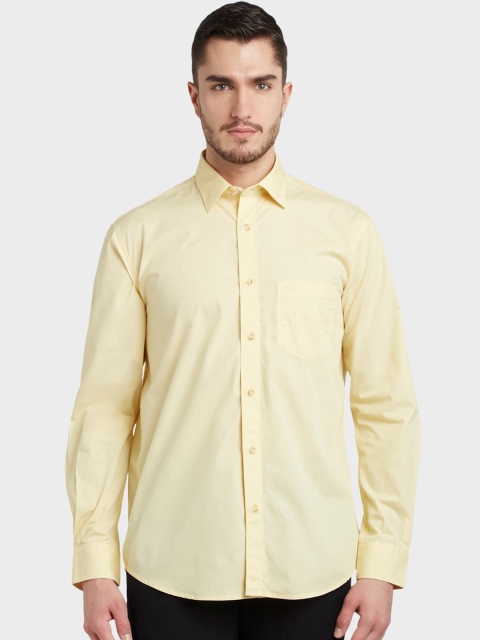 

ColorPlus Men Yellow Tailored Fit Solid Casual Shirt