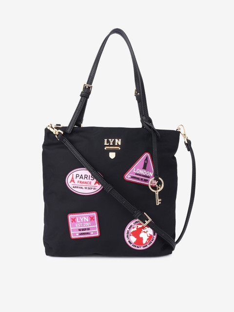 

LYN Black Solid Handheld Bag