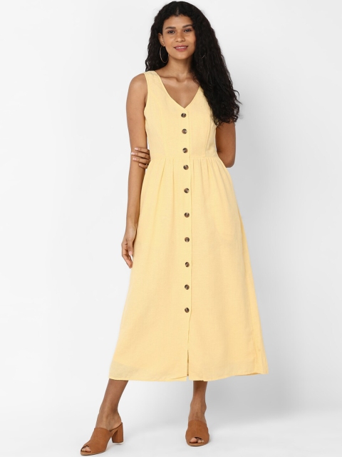 

AMERICAN EAGLE OUTFITTERS Women Yellow Solid Fit and Flare Dress