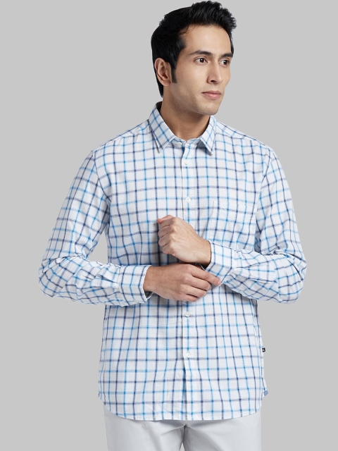 

Parx Men Blue & White Regular Fit Checked Casual Shirt