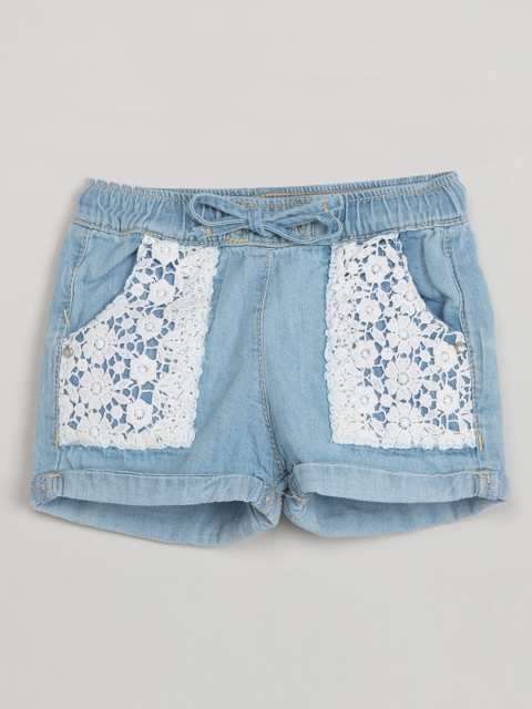 

max Girls Blue Solid Regular Fit Denim Shorts