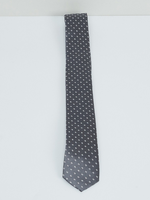 

max Grey Printed Broad Tie