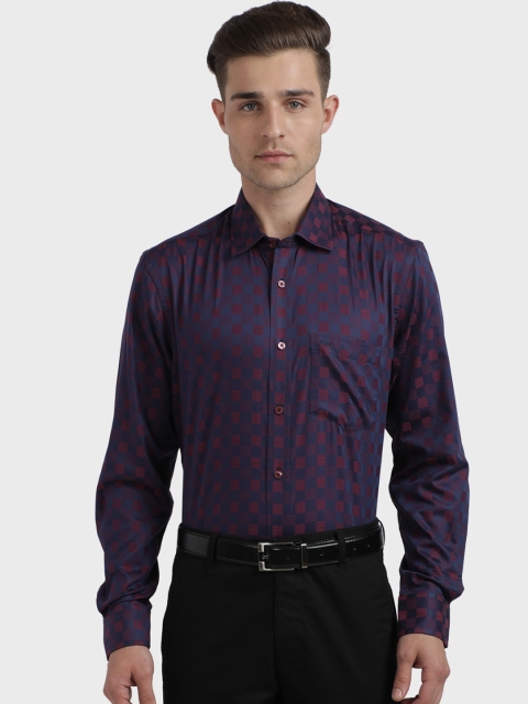 

ColorPlus Men Red & Purple Regular Fit Printed Formal Shirt