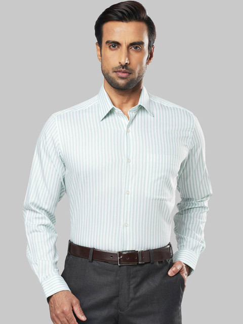

Raymond Men Turquoise Blue Regular Fit Striped Formal Shirt