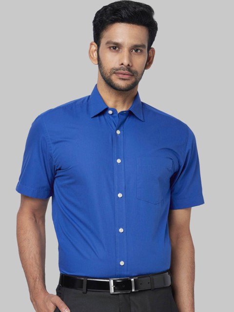 

Park Avenue Men Blue Regular Fit Solid Formal Shirt