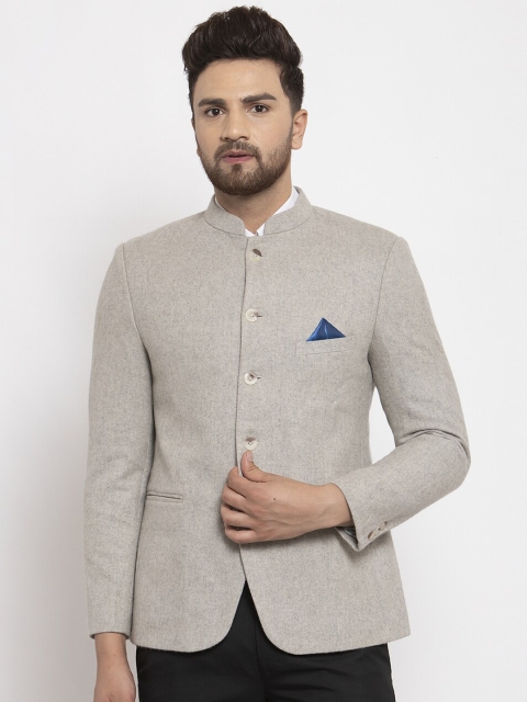 

NEUDIS Men Beige Solid Woolen Bandhgala Blazer