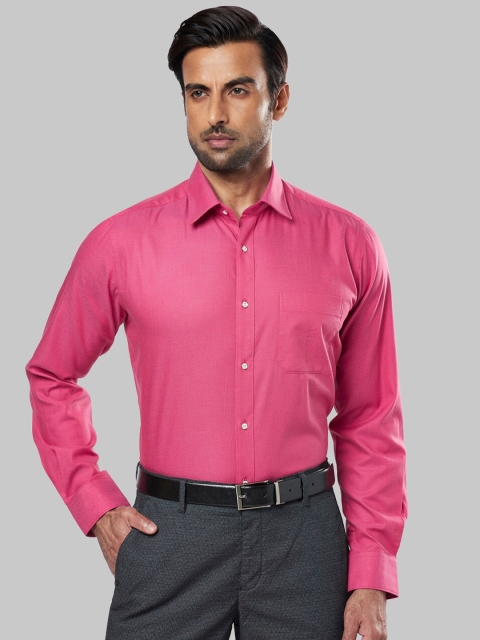 Raymond Men Pink Regular Fit Solid Formal Shirt