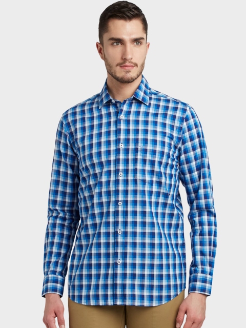 

ColorPlus Men Blue & Off-White Tailored Fit Checked Casual Shirt