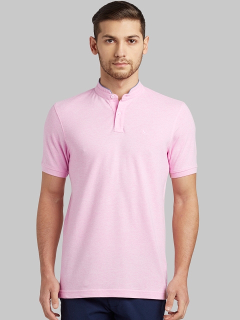 

Parx Men Pink Self Design Mandarin Collar T-shirt