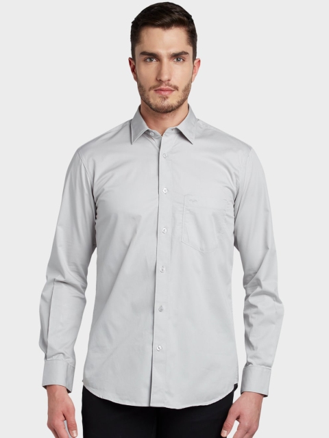 

ColorPlus Men Grey Tailored Fit Solid Casual Shirt