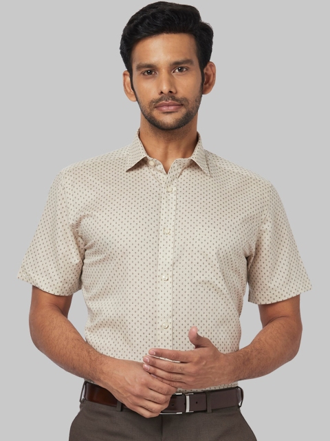 

Park Avenue Men Beige Regular Fit Printed Formal Shirt