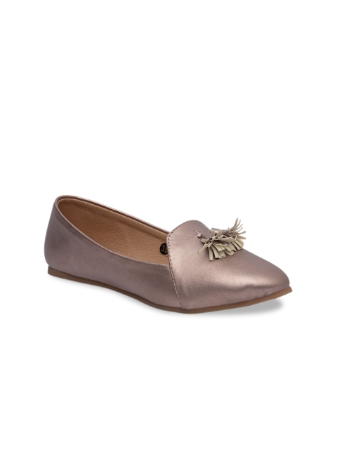 

Rocia Women Champagne Solid Ballerinas