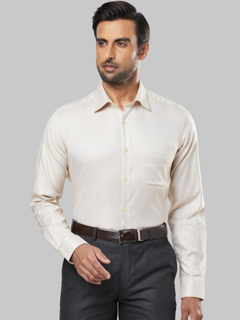 

Raymond Men Beige Regular Fit Printed Formal Shirt
