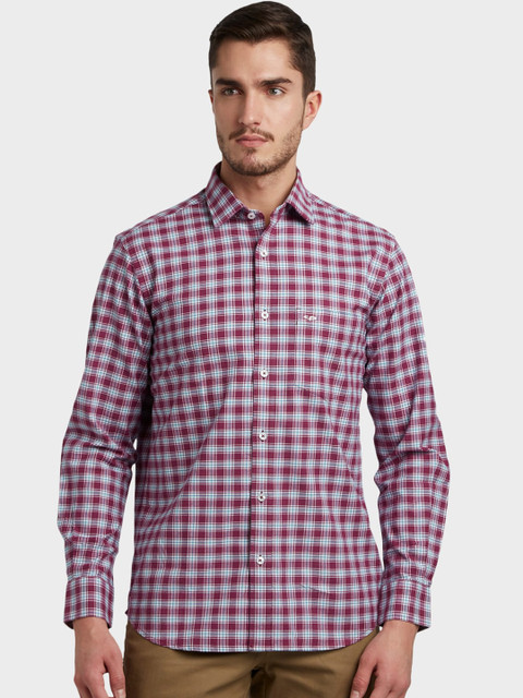 

ColorPlus Men Maroon Tailored Fit Checked Casual Shirt