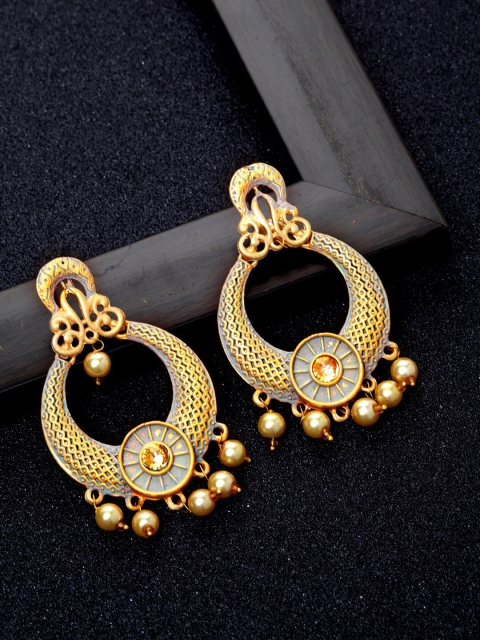 

Ibtida Grey & Gold Circular Chandbalis