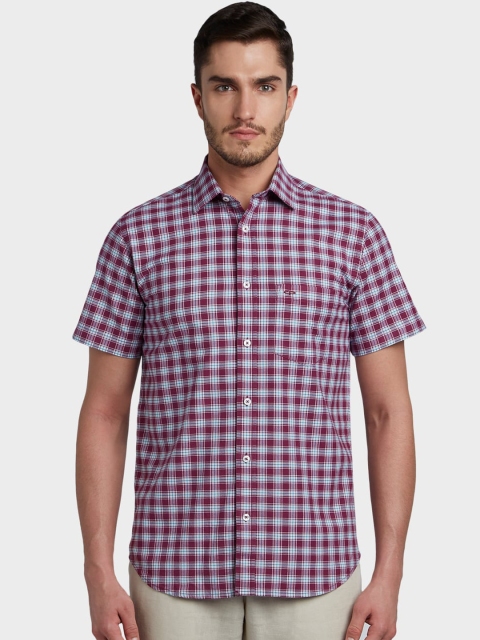 

ColorPlus Men Maroon & Blue Tailored Fit Checked Casual Shirt