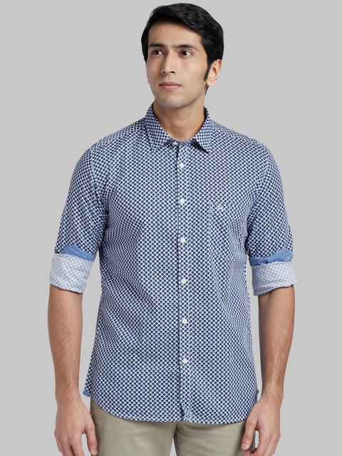 

Parx Men Blue Regular Fit Printed Casual Shirt