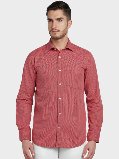 

ColorPlus Men Red & White Tailored Fit Printed Casual Shirt