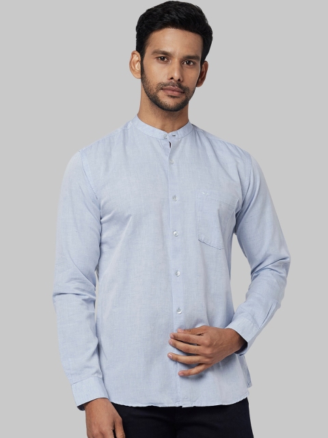 

Park Avenue Men Blue Regular Fit Solid Casual Shirt