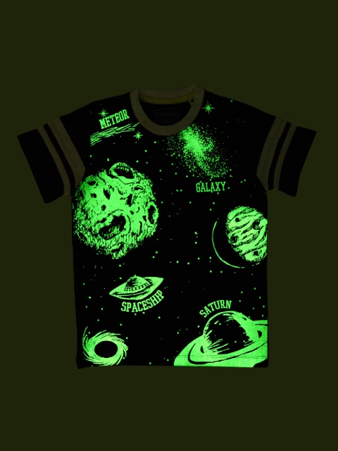 

Cherokee Boys Black Printed Glow In The Dark Round Neck T-shirt