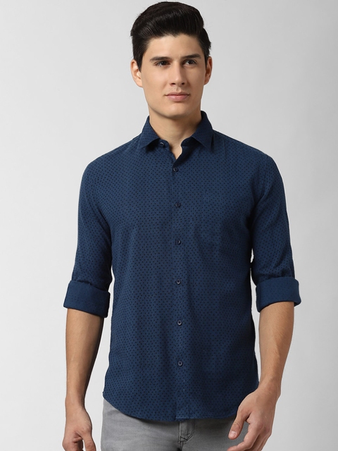 

Peter England Casuals Men Navy Blue Slim Fit Printed Casual Shirt