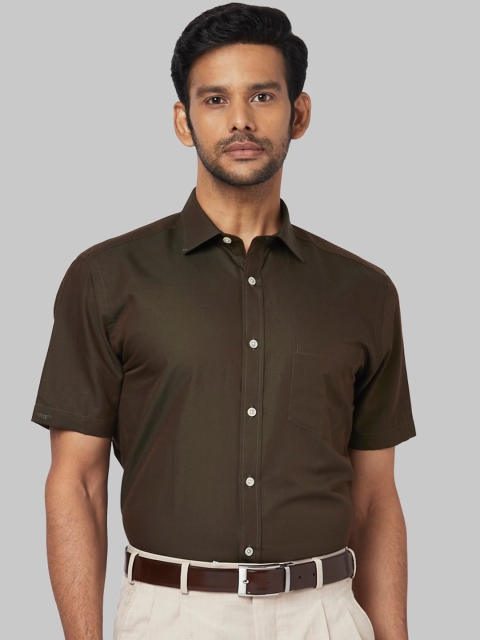 

Park Avenue Men Olive Green Regular Fit Solid Formal Shirt