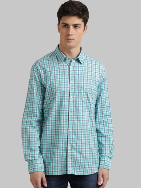 

Parx Men Sea Green & White Regular Fit Checked Casual Shirt