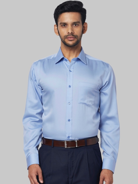 

Park Avenue Men Blue Regular Fit Solid Casual Shirt