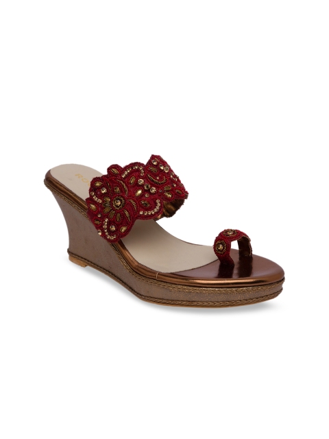 

Rocia Women Maroon & Gold-Toned Handcrafted Textured Wedges