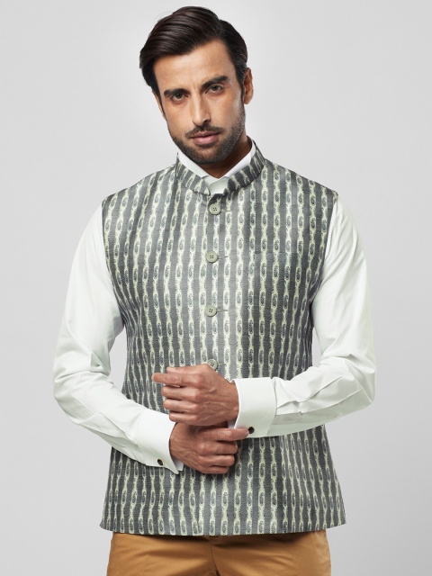 

Ethnix by Raymond Men Green Printed Lightweight Tailored Jacket