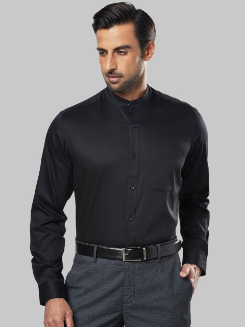 

Raymond Men Black Regular Fit Solid Formal Shirt