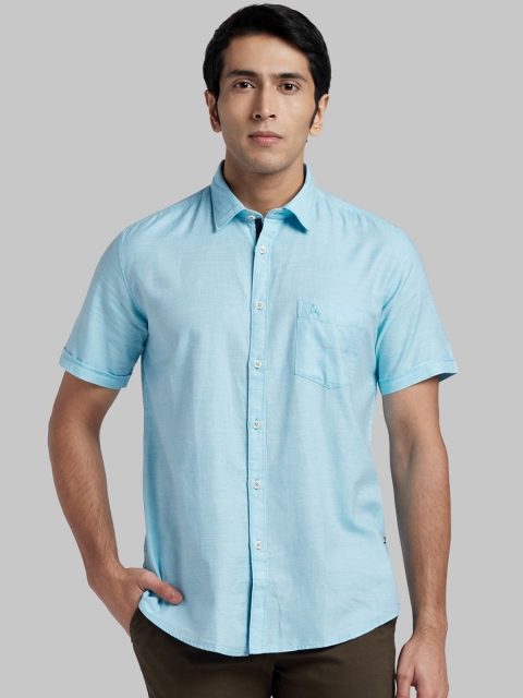 

Parx Men Blue Regular Fit Solid Casual Shirt