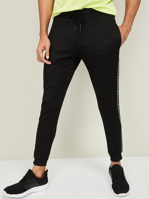 

Kappa Men Black Solid Slim Fit Joggers