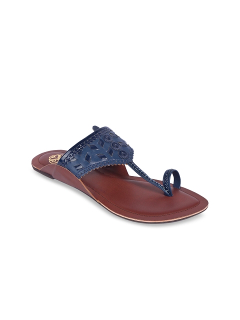 

Sole To Soul Women Blue Solid One Toe Flats