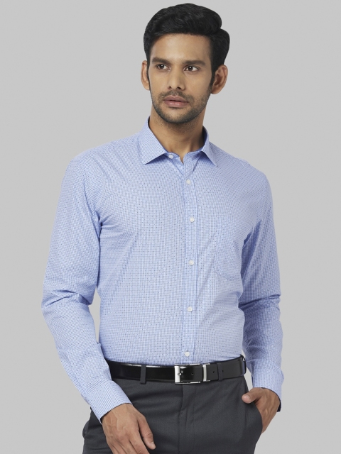

Park Avenue Men Blue Regular Fit Checked Formal Shirt