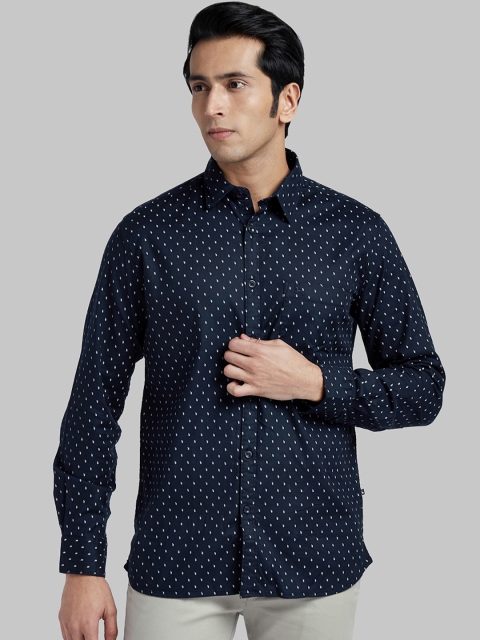 

Parx Men Navy Blue Regular Fit Printed Casual Shirt