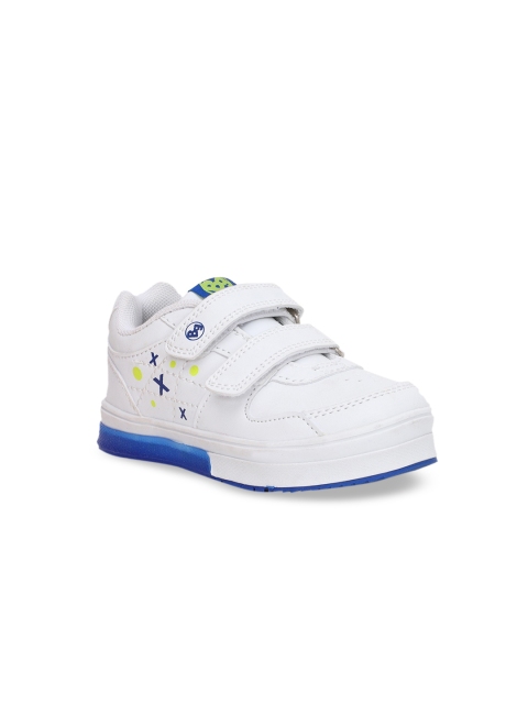 

Bubblegummers Boys White Solid Sneakers