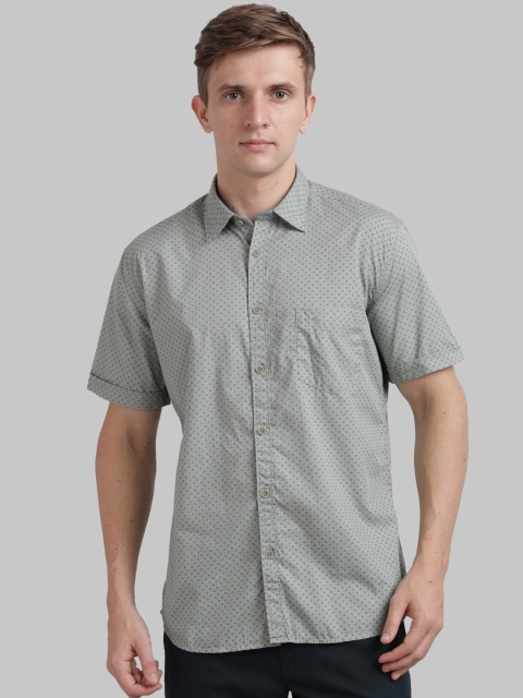 

Parx Men Green Regular Fit Printed Casual Shirt