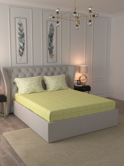 

Trident Green Geometric 144 TC Cotton 1 King Bedsheet with 2 Pillow Covers